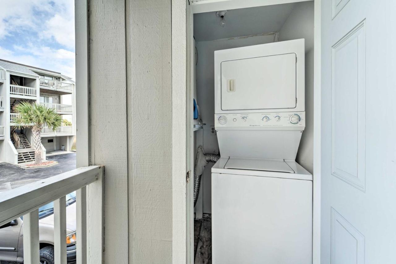 Bright Carolina Beach Condo - Walk To Shore! Екстериор снимка