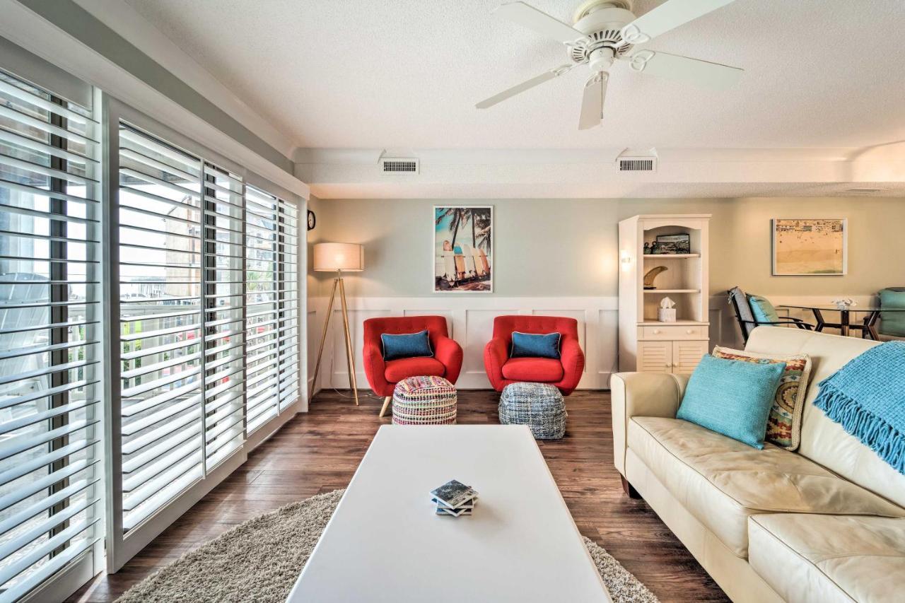 Bright Carolina Beach Condo - Walk To Shore! Екстериор снимка