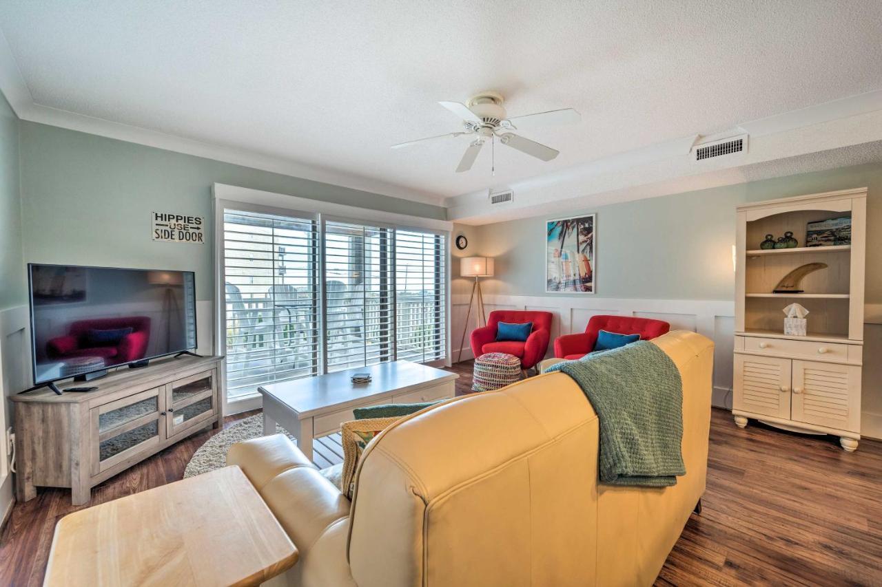 Bright Carolina Beach Condo - Walk To Shore! Екстериор снимка